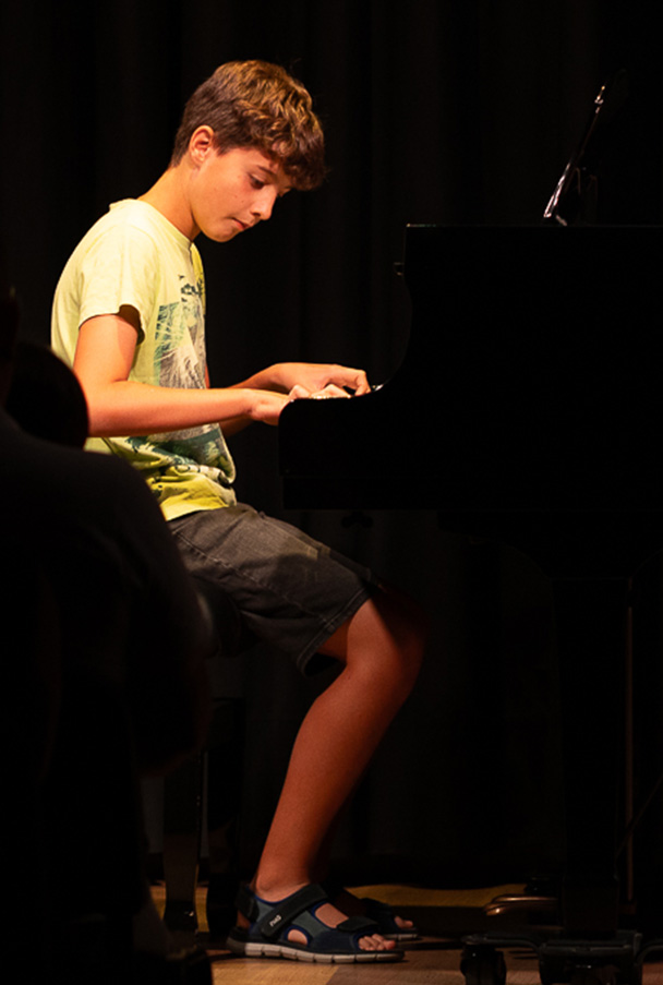calses de piano para todas las edades en Reus