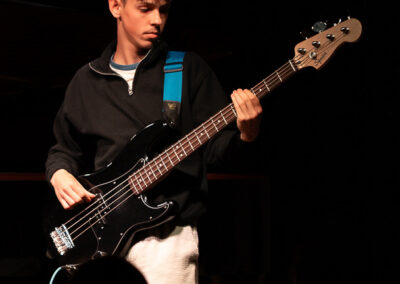 clases de guitara para todas las edades